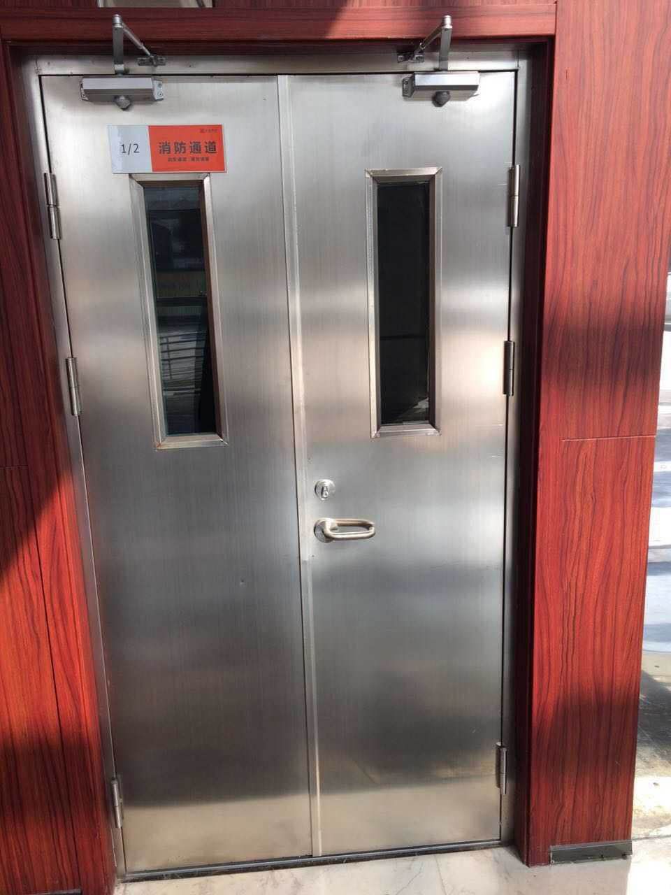 不锈钢防火门案例