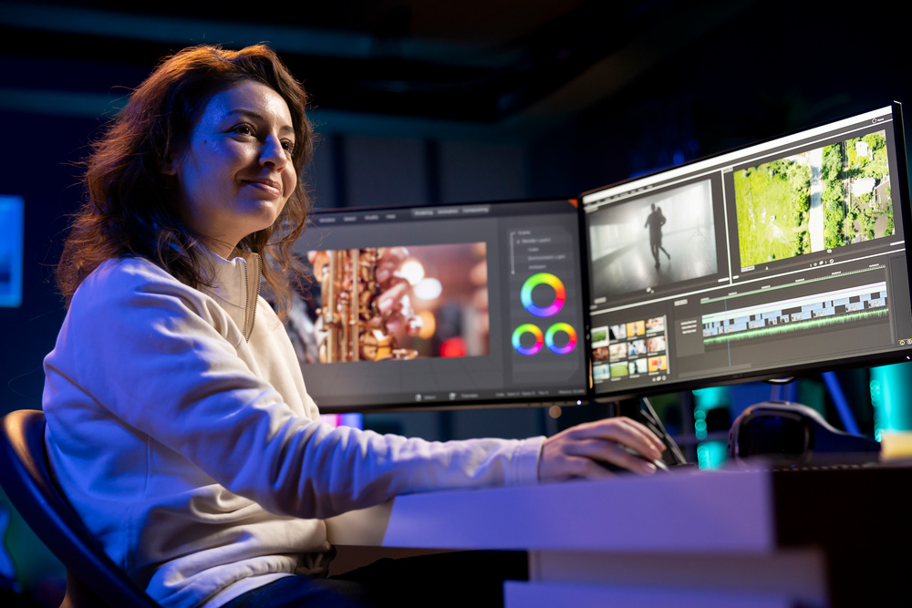 专业剪辑师工作场景